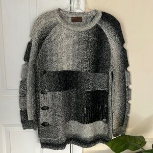 Kerisma‎ Pull Over Gray Sweater Size M/L